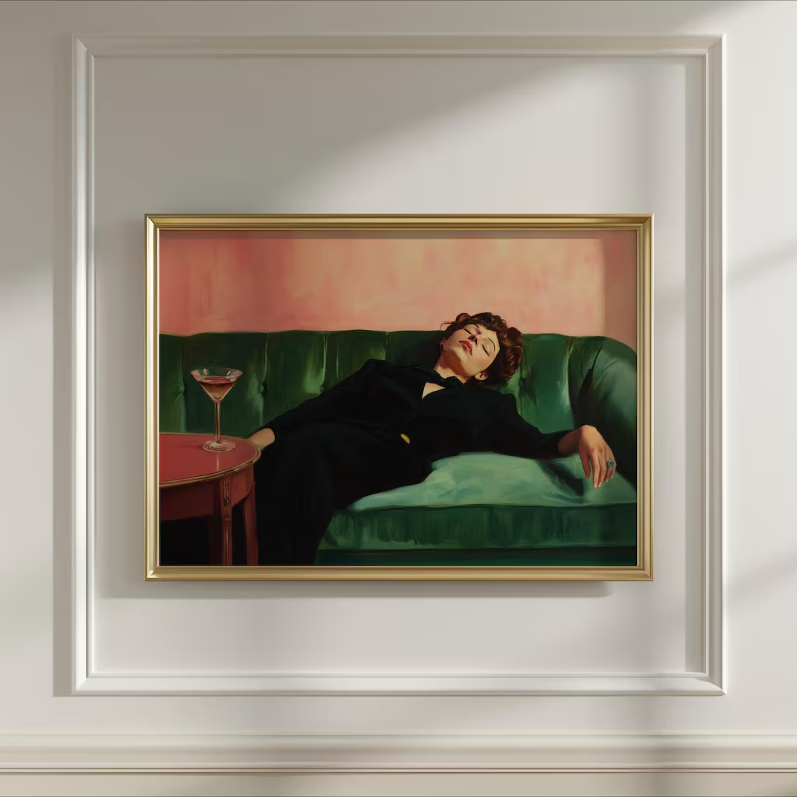 Woman on Couch with Martini |  – Photography Hobby Bewertung und Preis