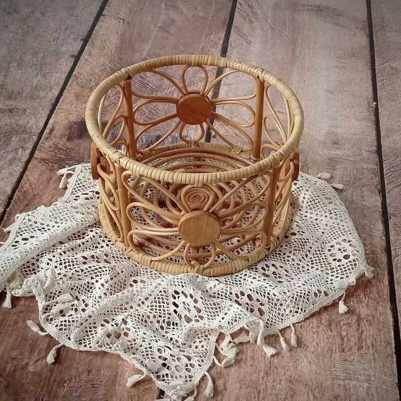 Vintage Handmade Rattan Chair, – Photography Newborn Bewertung und Preis